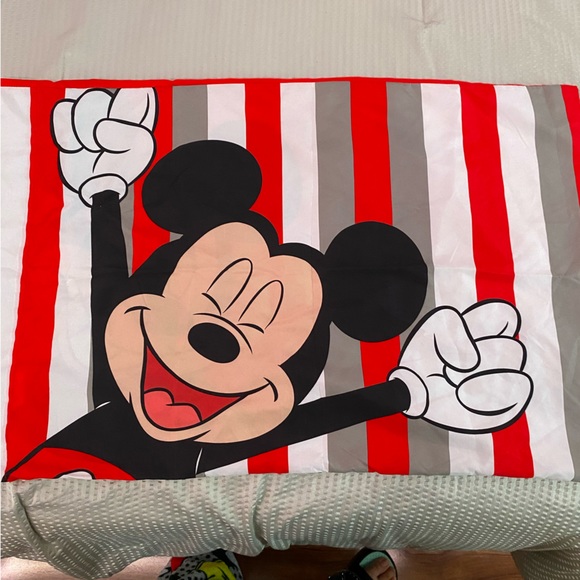 1 standard size pillow case cover NWOT mickey mouse NEW red black white gray - Picture 2 of 4